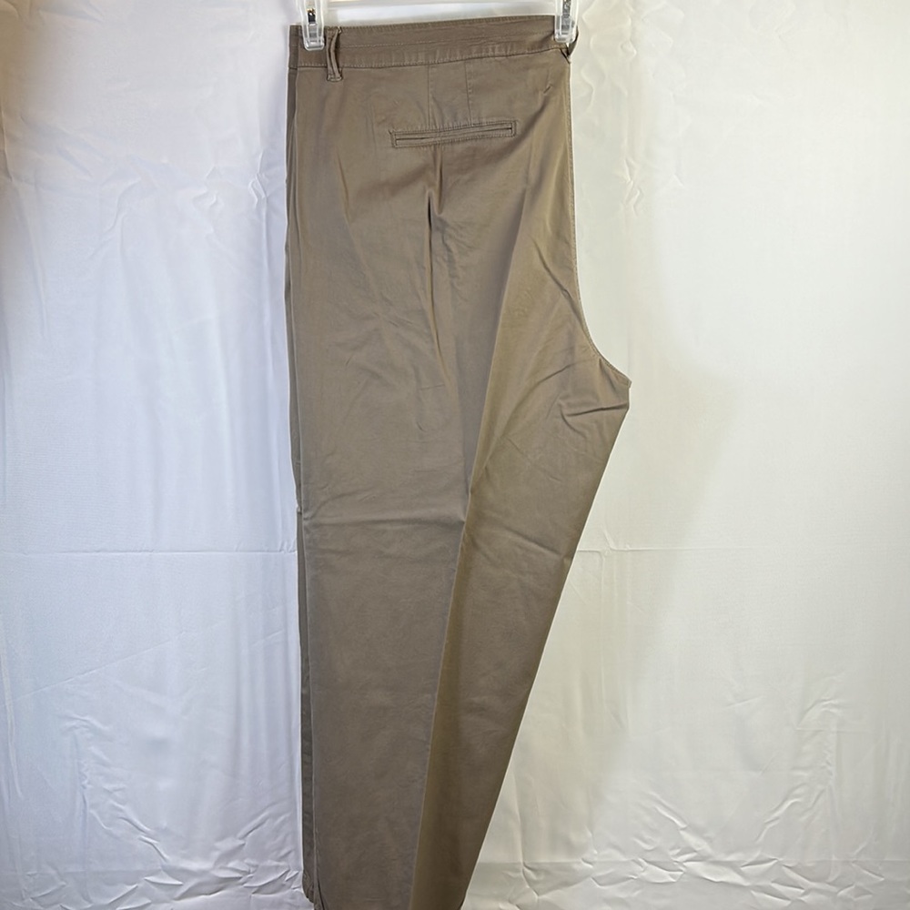 Intro Brown Light Weight Pants Size 22w Stretch Zip Front Excellent Condition